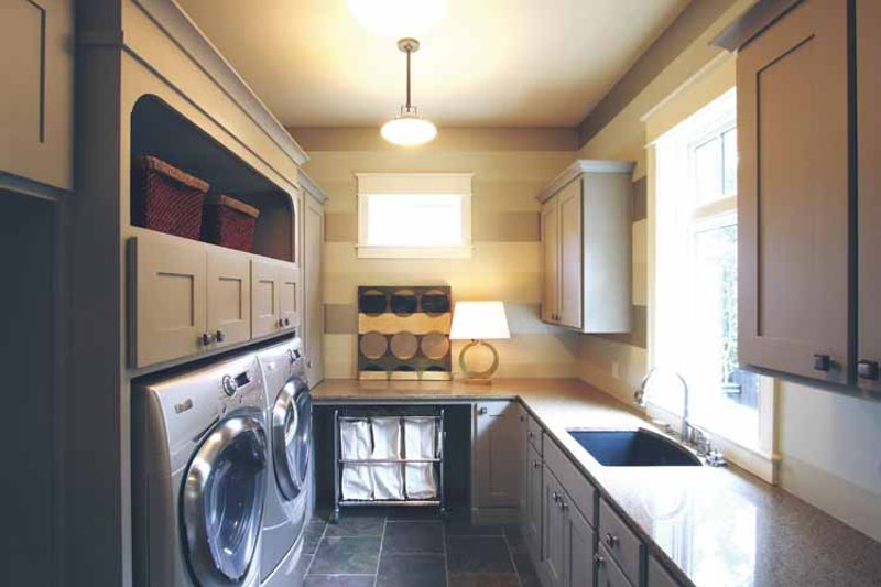 Home Plan - Interior - Laundry for European House Plan #928-178 - 4 bed, 3.5 bath
