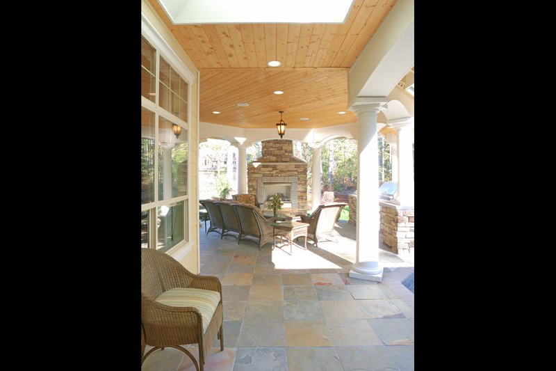 House Blueprint - Exterior - Outdoor Living for Traditional House Plan #132-206 - 4 bed, 3 bath