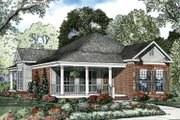 Colonial Style House Plan - 3 Beds 2 Baths 1601 Sq/Ft Plan #17-2886 