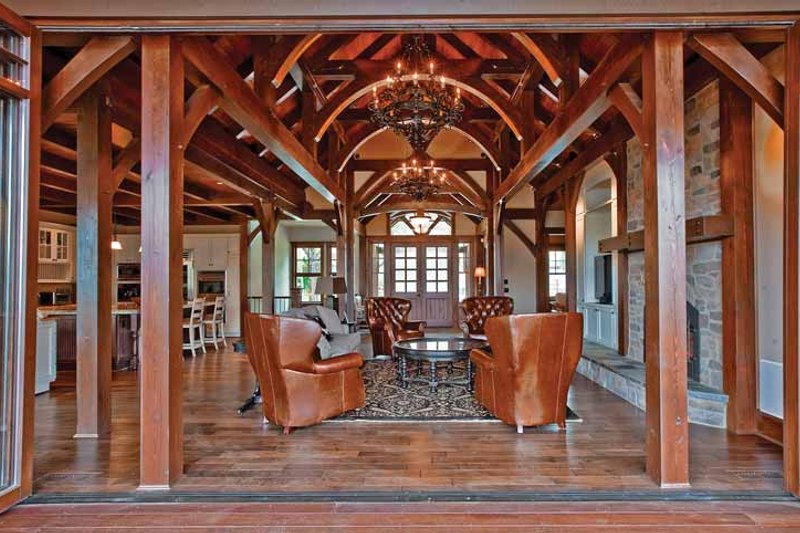 House Plan Design - Interior - Family Room for Craftsman House Plan #132-561 - 5 bed, 4 bath