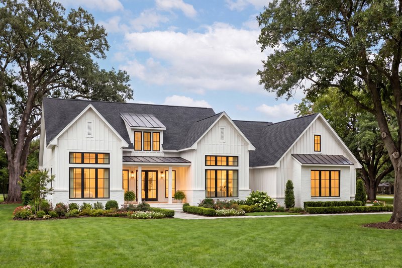 Dream House Plan - Exterior - Front Elevation 9 for Farmhouse House Plan #430-436 - 3 bed, 2 bath