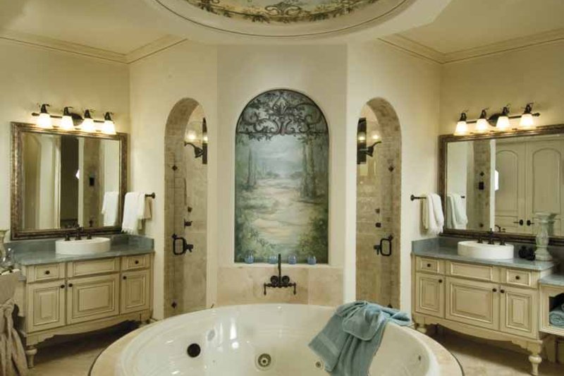 Dream House Plan - Interior - Bathroom for Mediterranean House Plan #1039-1 - 5 bed, 6 bath
