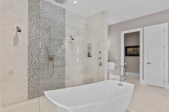 Interior - Master Bathroom for Beach House Plan #548-60 - 4 bed, 4.5 bath