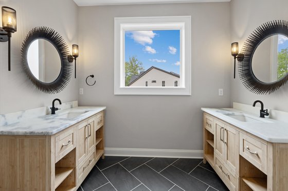 Photo 30 for Traditional House Plan #1080-2 - 5 bed, 4.5 bath