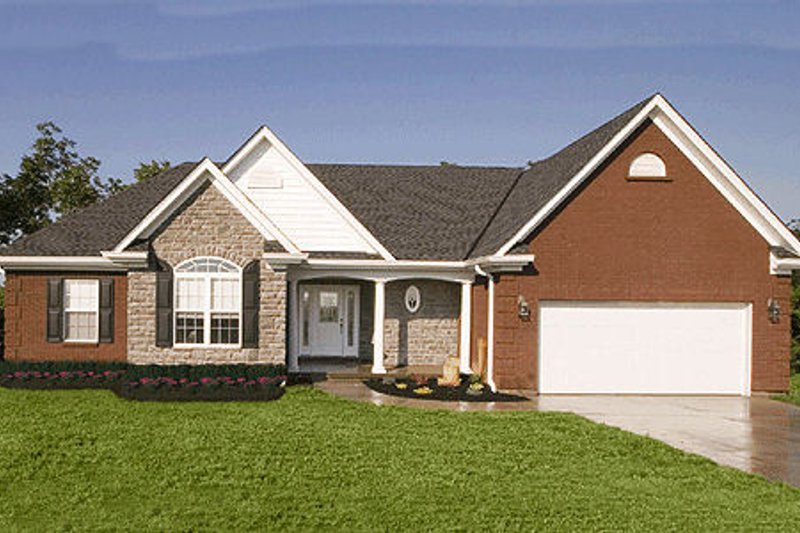 Home Plan - Traditional Exterior - Front Elevation Plan #46-103
