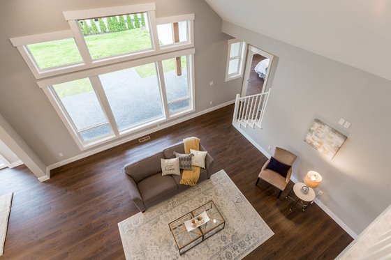 Photo 9 for Craftsman House Plan #1070-29 - 4 bed, 2.5 bath