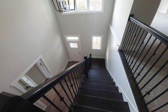 Photo 18 for Farmhouse House Plan #927-1002 - 4 bed, 4 bath