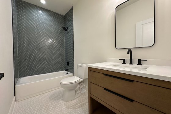 Interior - Bathroom for Farmhouse House Plan #44-292 - 3 bed, 2 bath