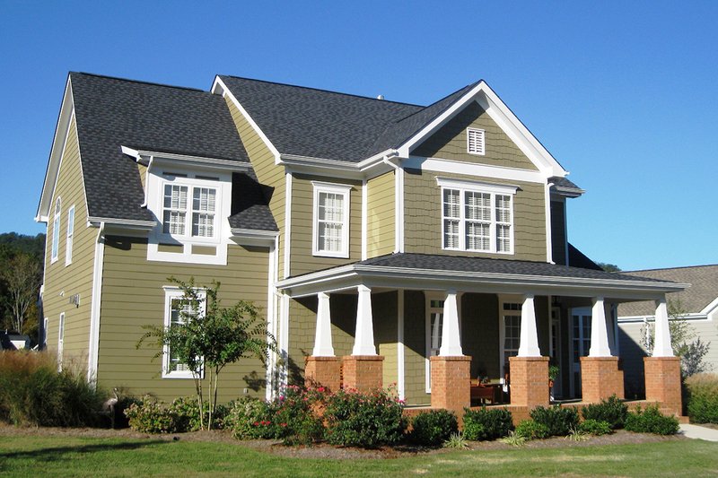 Dream House Plan - Craftsman Exterior - Front Elevation Plan #927-188