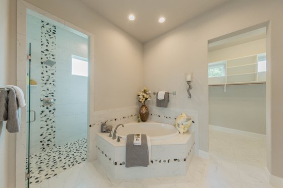 Interior - Master Bathroom 1 for Country House Plan #1110-33 - 3 bed, 3 bath