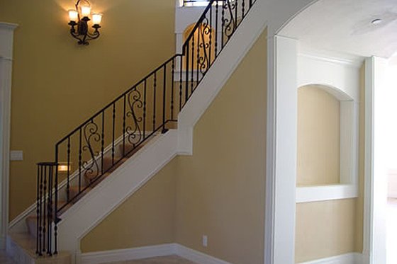 Photo 4 for European House Plan #124-603 - 4 bed, 5.5 bath