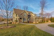 Traditional Style House Plan - 4 Beds 3.5 Baths 4657 Sq/Ft Plan #901-149 