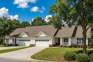 Traditional Exterior - Front Elevation Plan #17-562