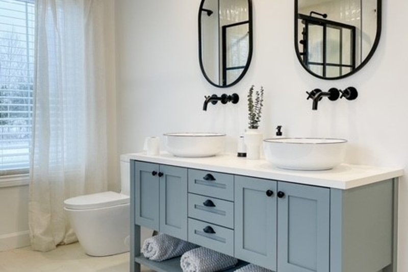 Dream House Plan - Interior - Bathroom for Farmhouse House Plan #23-2741 - 4 bed, 2 bath