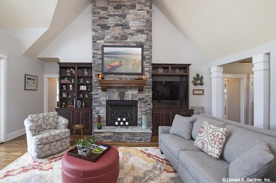 Interior - Family Room 1 for Craftsman House Plan #929-988 - 4 bed, 4 bath