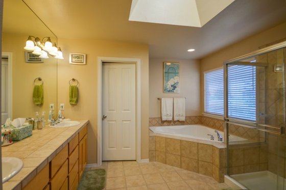 Interior - Other 18 for Traditional House Plan #132-151 - 4 bed, 2.5 bath