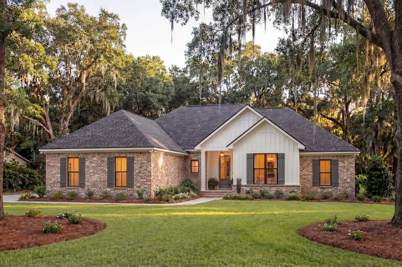 House Blueprint - Exterior - Front Elevation 5 for Farmhouse House Plan #430-425 - 4 bed, 2 bath