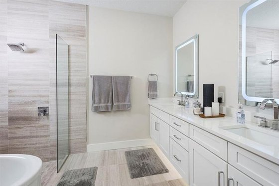 Interior - Master Bathroom for Contemporary House Plan #1058-180 - 4 bed, 3.5 bath