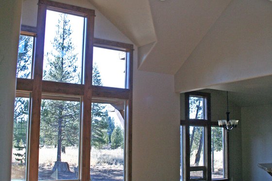 Photo 6 for Craftsman House Plan #892-2 - 3 bed, 2.5 bath