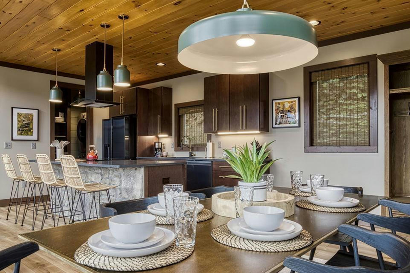 House Plan Design - Interior - Kitchen for Modern House Plan #123-116 - 3 bed, 2 bath