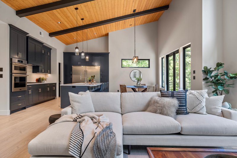 Dream House Plan - Interior - Other 5 for Contemporary House Plan #1070-215 - 3 bed, 3 bath