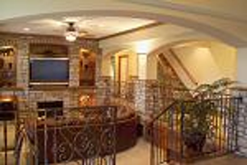 Home Plan - Photo 16 for European House Plan #70-816 - 4 bed, 3 bath