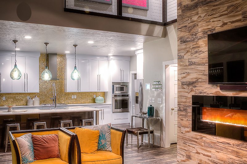 Home Plan - Interior - Family Room 1 for Contemporary House Plan #20-2205 - 4 bed, 2.5 bath