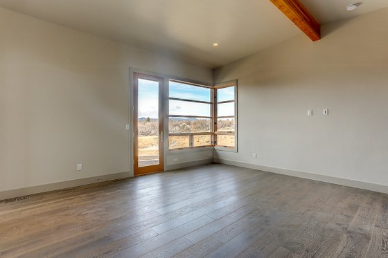 Interior - Master Bedroom for Contemporary House Plan #892-24 - 3 bed, 3.5 bath