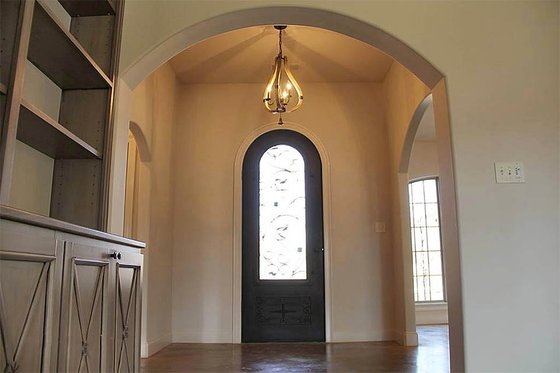 Interior - Entry for European House Plan #17-2499 - 4 bed, 3.5 bath