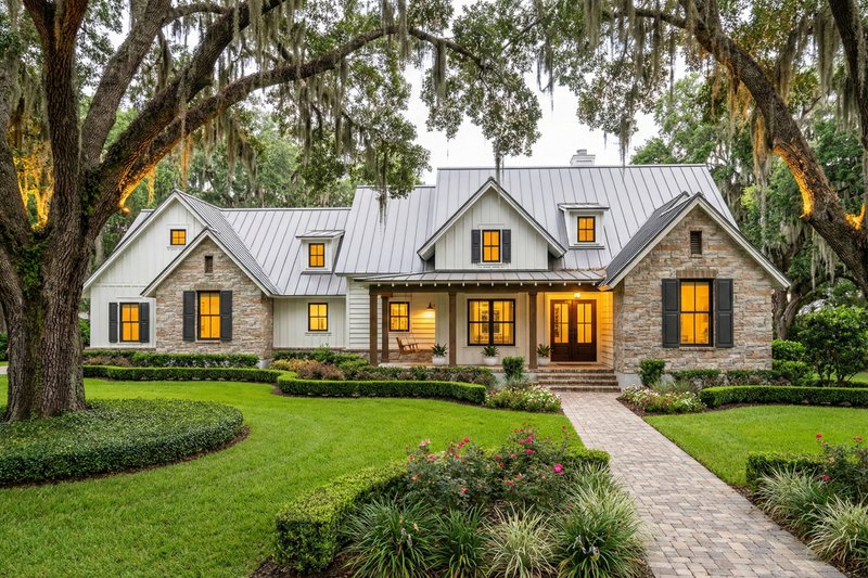 Farmhouse Style House Plan - 3 Beds 2.5 Baths 1742 Sq/Ft Plan #120-270 Exterior