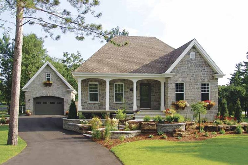 Country Style House Plan - 2 Beds 1 Baths 1072 Sq/Ft Plan #23-2330
