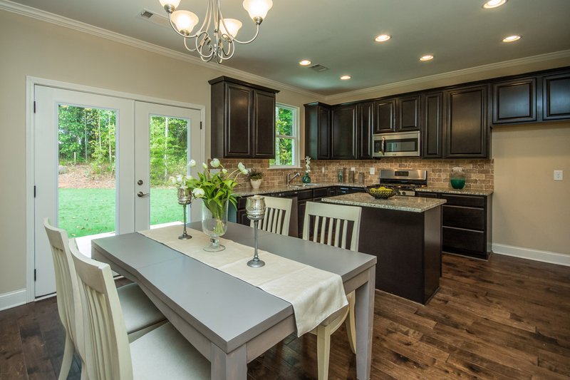 Home Plan - Interior - Dining Room for Country House Plan #20-2192 - 3 bed, 2.5 bath