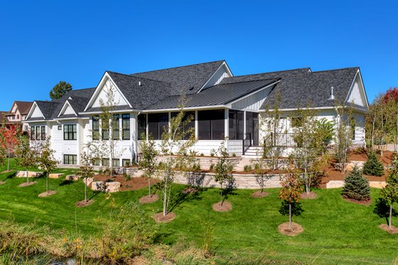 Exterior - Rear Elevation 1 for Ranch House Plan #70-1467 - 3 bed, 2 bath