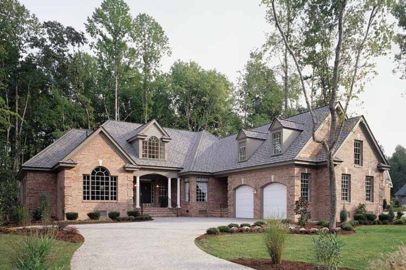 Home Plan - Exterior - Front Elevation 4 for Traditional House Plan #929-177 - 4 bed, 2.5 bath
