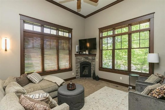 Interior - Family Room for Traditional House Plan #70-1554 - 7 bed, 4.5 bath