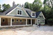 Traditional Style House Plan - 5 Beds 4.5 Baths 4624 Sq/Ft Plan #928-33 