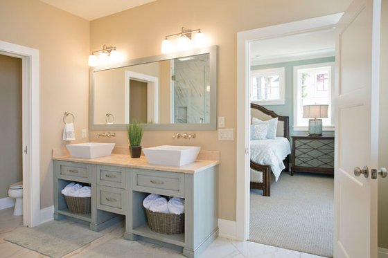 Interior - Master Bathroom 1 for Craftsman House Plan #928-268 - 3 bed, 3.5 bath