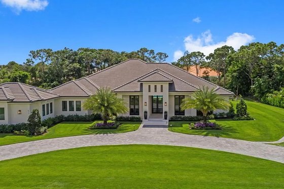 Exterior - Front Elevation for Contemporary House Plan #548-66 - 5 bed, 5.5 bath