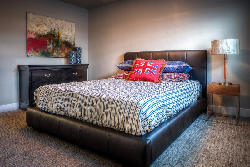 Home Plan - Optional LL Bedroom 5