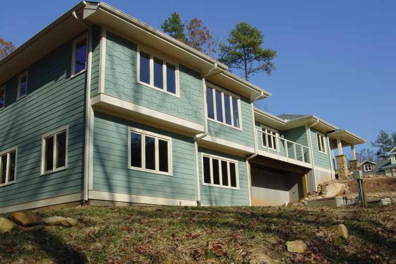 Home Plan - Exterior - Front Elevation 4 for Ranch House Plan #939-6 - 3 bed, 2.5 bath