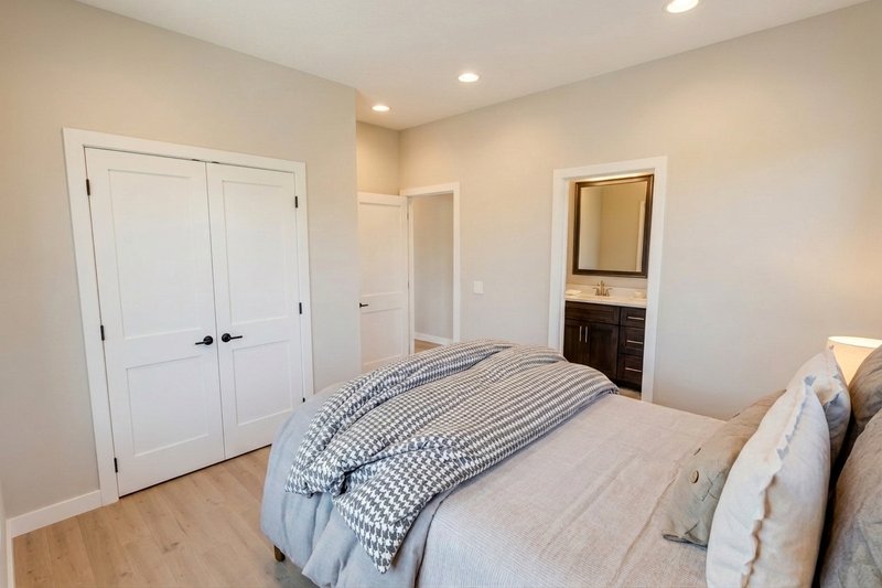 House Plan Design - Interior - Bedroom 3 for Farmhouse House Plan #51-1532 - 3 bed, 2.5 bath