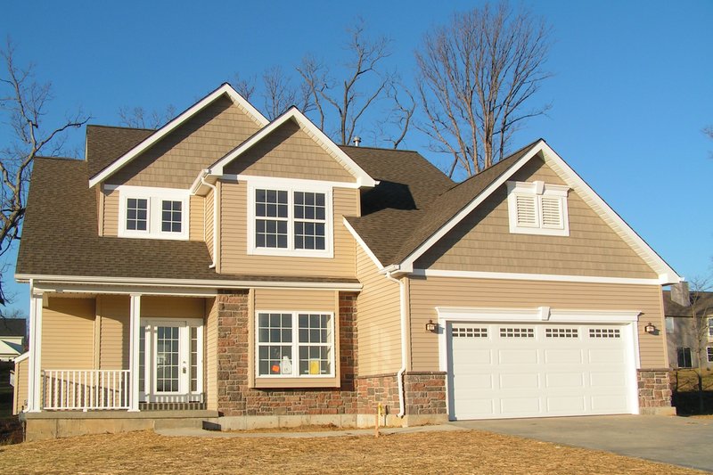 Dream House Plan - Craftsman Exterior - Front Elevation Plan #20-2220