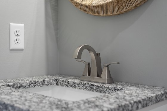 Farmhouse Interior - Bathroom Plan #430-209