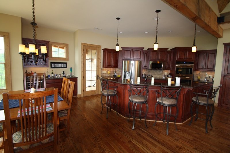 House Plan Design - Interior - Kitchen for Ranch House Plan #54-481 - 4 bed, 3.5 bath