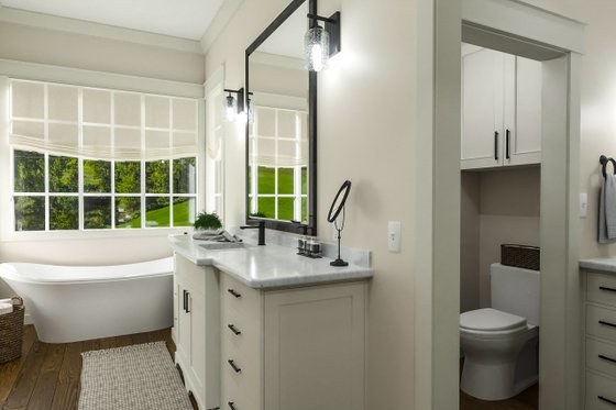 Interior - Master Bathroom 1 for Craftsman House Plan #406-9673 - 3 bed, 2.5 bath