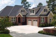 Country Style House Plan - 4 Beds 3.5 Baths 3556 Sq/Ft Plan #927-440 