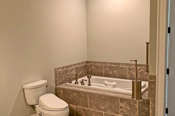 Interior - Master Bathroom 2 for Craftsman House Plan #437-121 - 4 bed, 3.5 bath