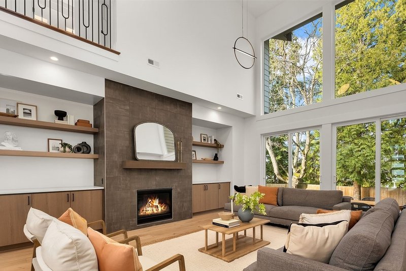Home Plan - Interior - Family Room 2 for Traditional House Plan #1066-219 - 5 bed, 4.5 bath