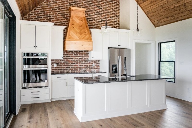 Dream House Plan - Interior - Kitchen 2 for Craftsman House Plan #1116-57 - 3 bed, 2.5 bath