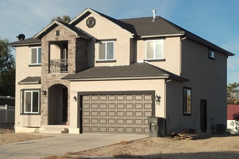 Architectural House Design - Exterior - Front Elevation 6 for Traditional House Plan #1060-7 - 5 bed, 3.5 bath
